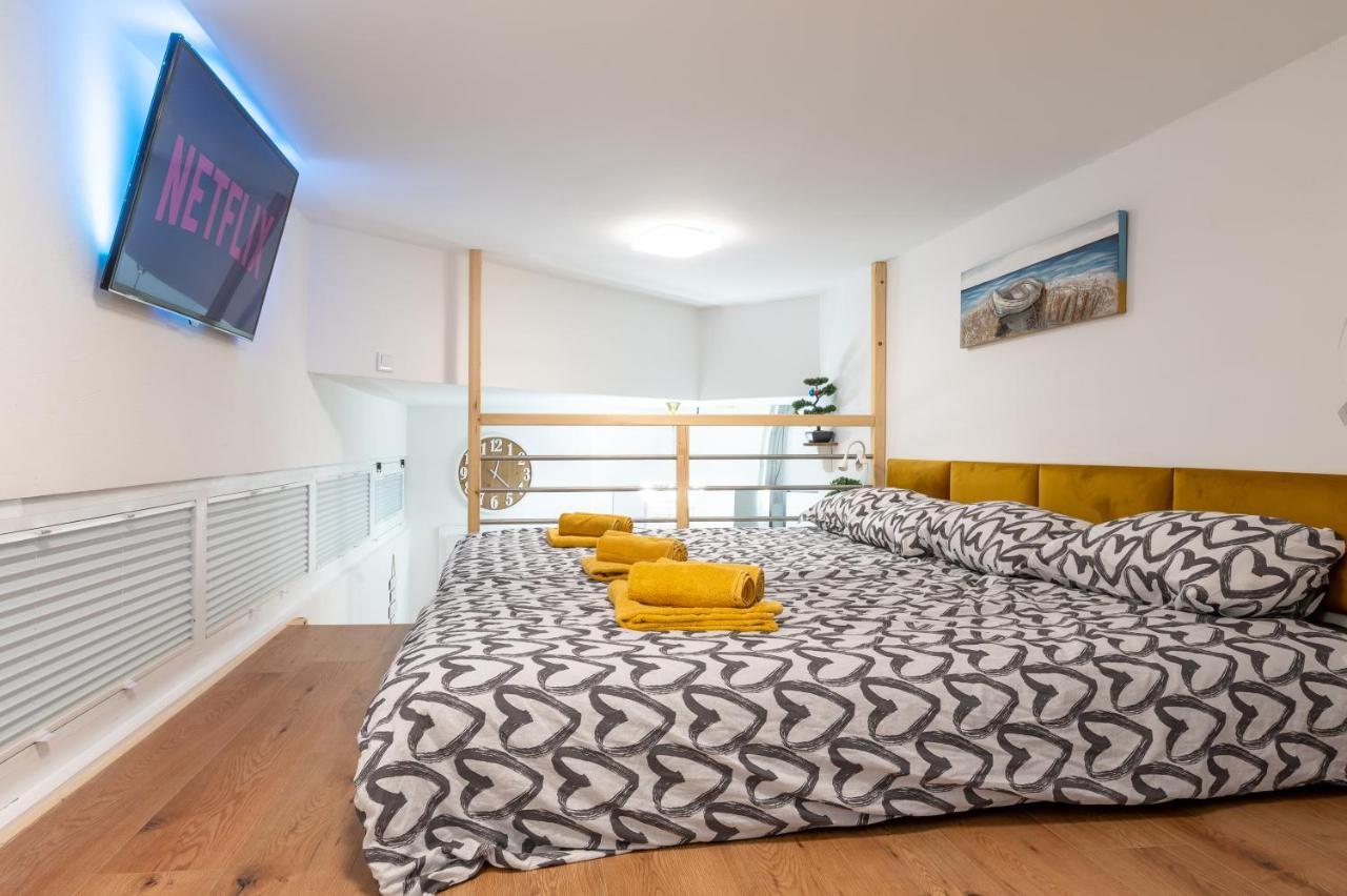Studio Apartment Lion Portorose Exterior photo
